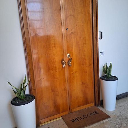 La Roma Di Cecilia Apartment Bagian luar foto