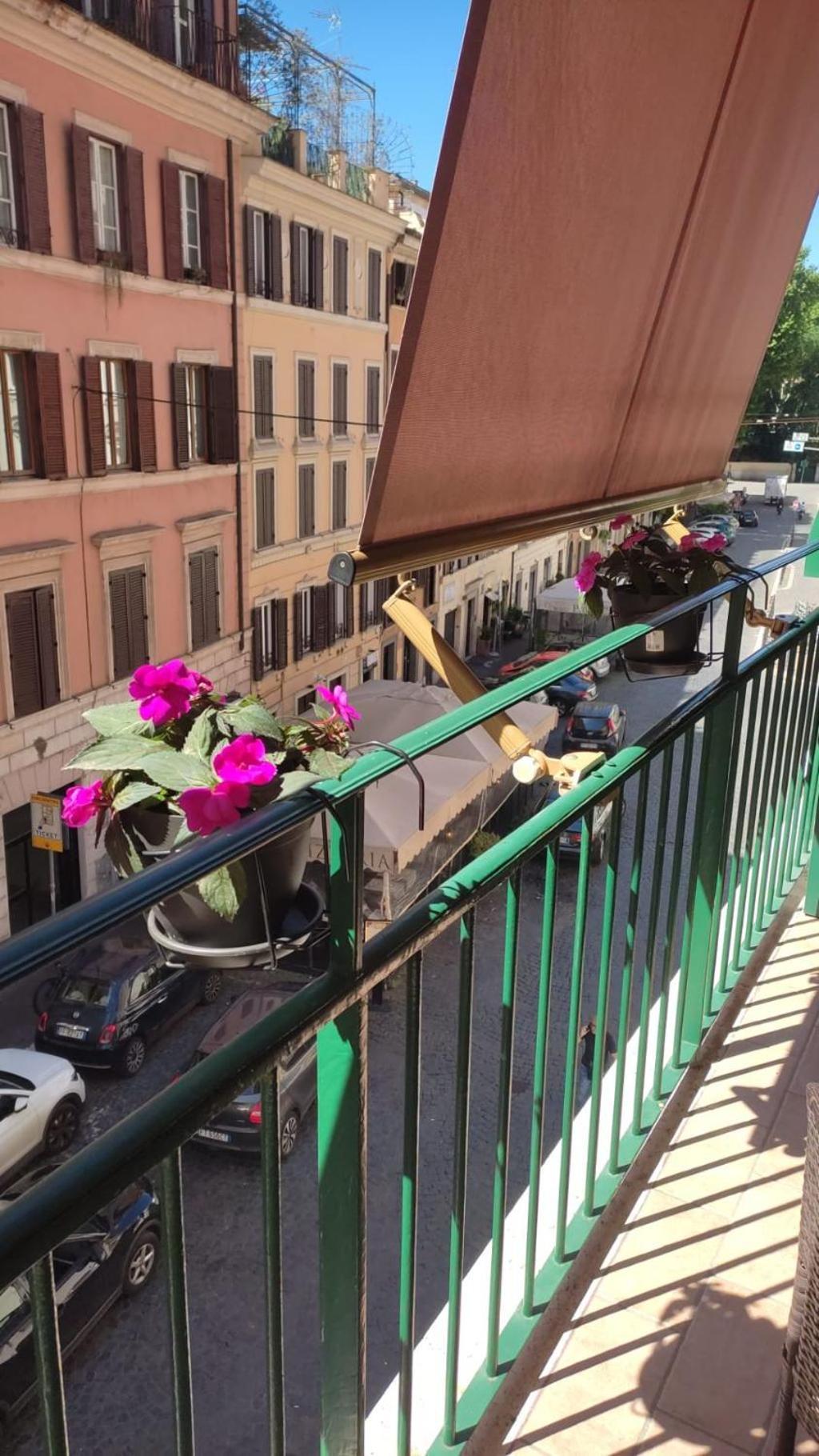 La Roma Di Cecilia Apartment Bagian luar foto