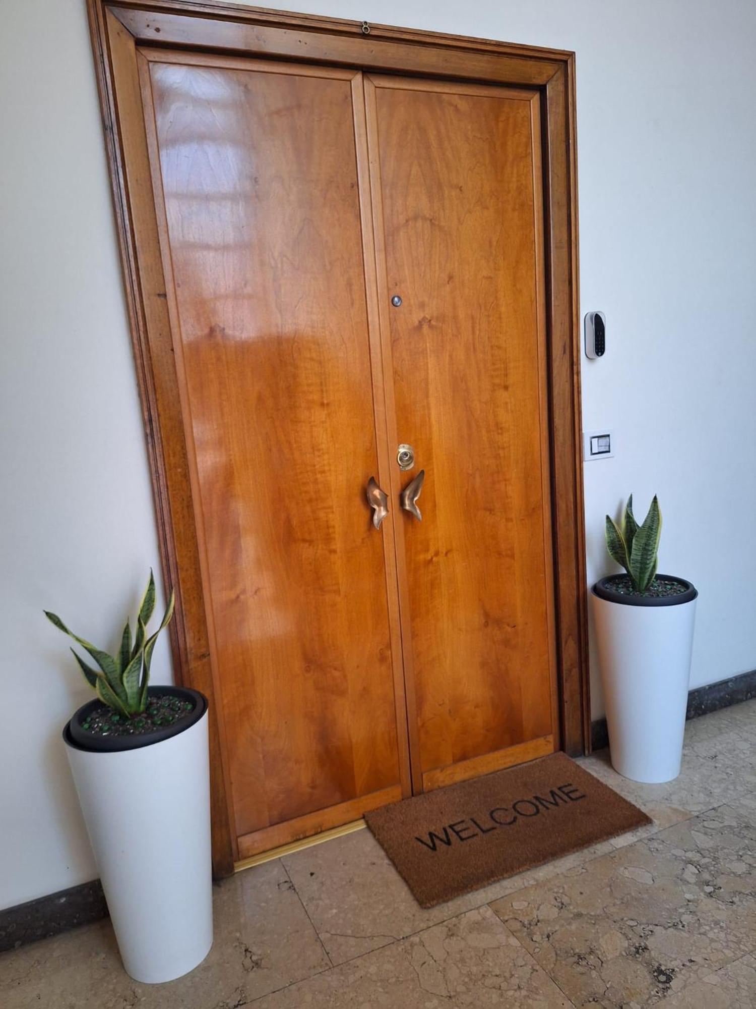 La Roma Di Cecilia Apartment Bagian luar foto